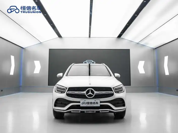 Mercedes-Benz GLC 2022 Model GLC 260 L 4MATIC Luxury Model – фото 2