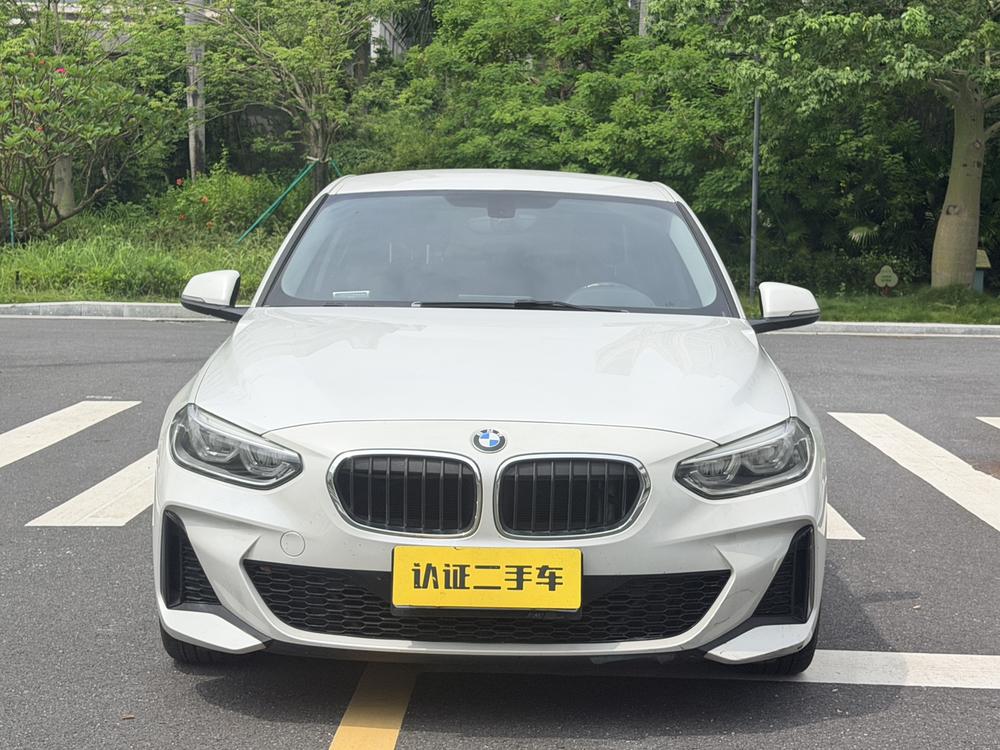BMW 1 Series Модель 2020 года 120i Fashion – фото 2