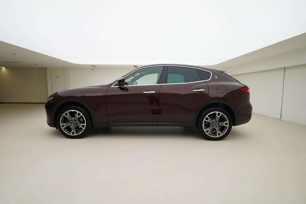 Levante Модель 2019 года 3.0T 350Hp Standard Edition Country VI