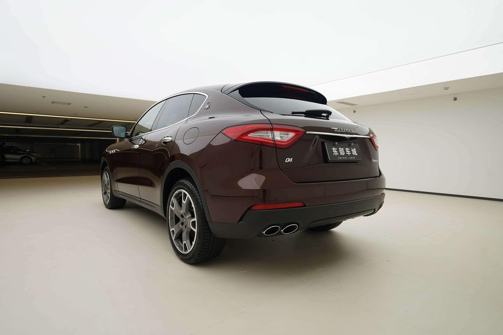 Levante Модель 2019 года 3.0T 350Hp Standard Edition Country VI