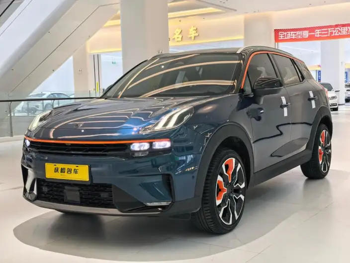 Lynk & Co 06 2020 Model 1.5T Shine Halo – фото 1