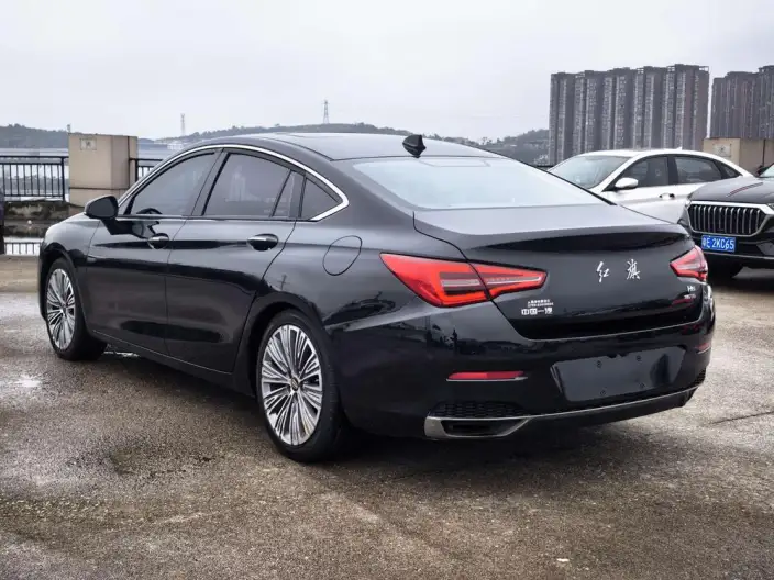 Hongqi H5 Classic 2022 Model Classic Model 1.8T Automatic Flag Rhythm Edition – фото 4