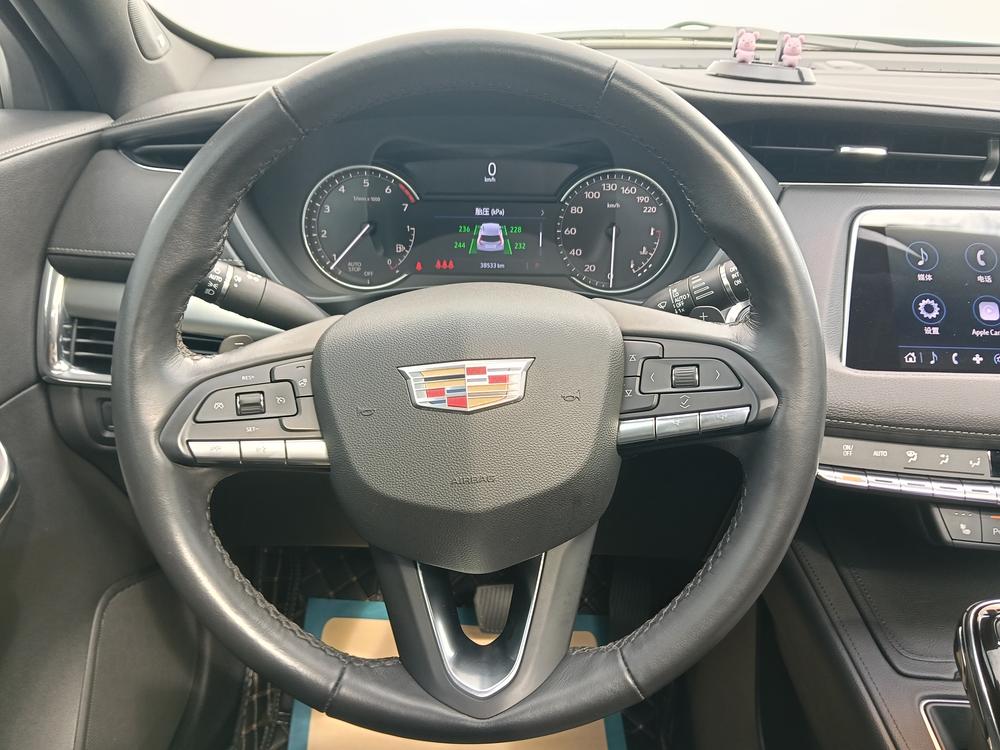 Cadillac XT4 Модель 2020 года комплектация 28T 2WD Luxury – фото 18