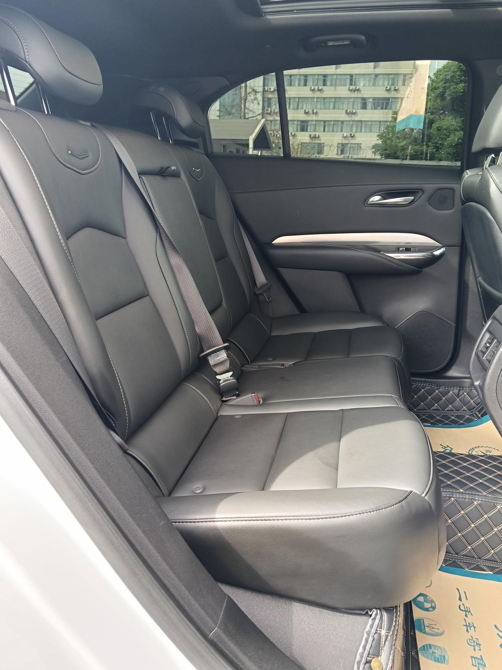 Cadillac XT4 Модель 2020 года комплектация 28T 2WD Luxury – фото 21
