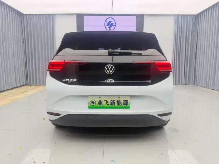 Volkswagen ID.3 2023 Model L Class Model Pure Smart Edition – фото 5