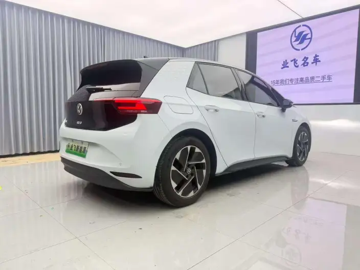 Volkswagen ID.3 2023 Model L Class Model Pure Smart Edition – фото 6