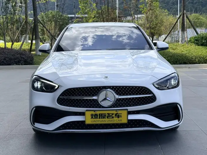 Mercedes-Benz C-Class 2025 Model C 200 L Sports Edition – фото 2