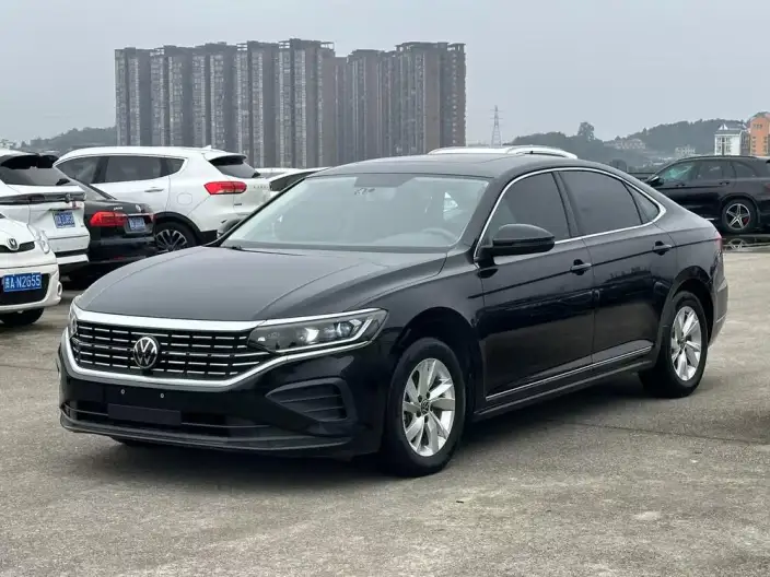 Volkswagen Passat 2024 Model 280TSI Business Edition – фото 1