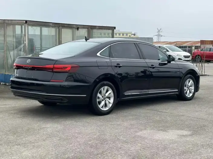 Volkswagen Passat 2024 Model 280TSI Business Edition – фото 5