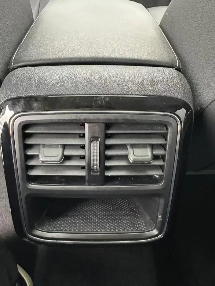 Volkswagen Passat 2024 Model 280TSI Business Edition – фото 9