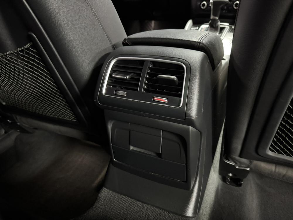 Audi Q5 2018 Collector’s Edition 40 TFSI Technology – фото 37