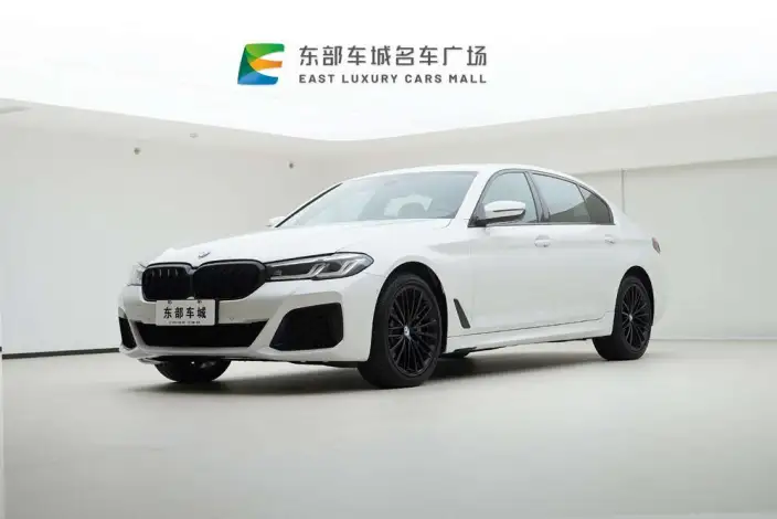 BMW 5 Series 2022 Model Facelift II 530Li xDrive M Sports Set – фото 1