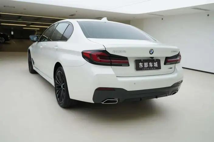BMW 5 Series 2022 Model Facelift II 530Li xDrive M Sports Set – фото 4