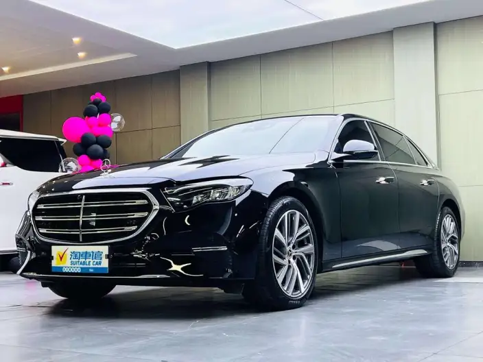 Mercedes-Benz E-Class 2024 Model E 300 L Fashion Model sedan – фото 1