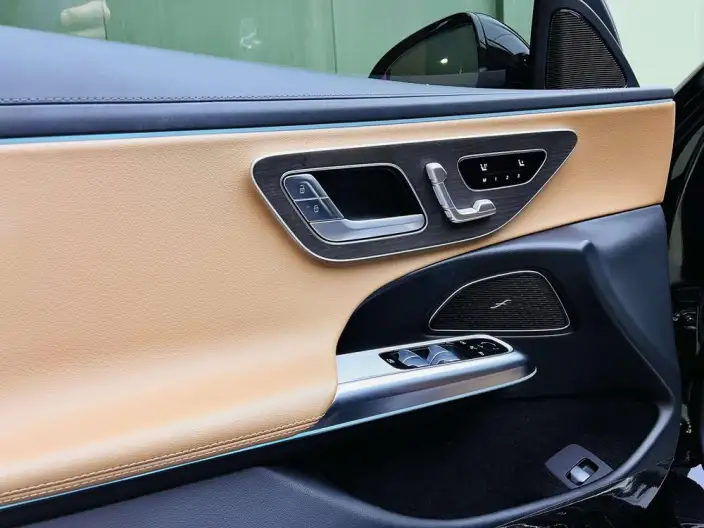 Mercedes-Benz E-Class 2024 Model E 300 L Fashion Model sedan – фото 9