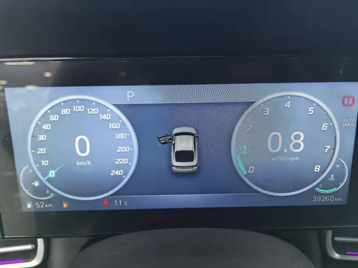 Hyundai Ioniq 2022 Model 1.5L CVT 20th SE 20th Anniversary Memorial Edition – фото 8