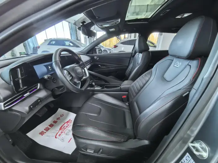 Hyundai Ioniq 2022 Model 1.5L CVT 20th SE 20th Anniversary Memorial Edition – фото 10