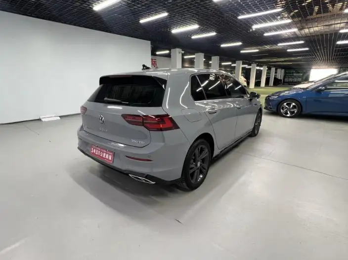 Volkswagen Golf 2023 Model Facelift 280TSI DSG R-Line Lite – фото 6