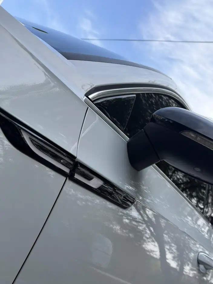 Volkswagen CC 2024 Model 380TSI Eye-catching version – фото 10