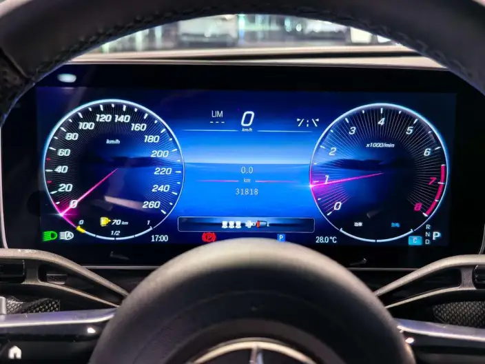 Mercedes-Benz C-Class 2023 Model Facelift C 200 L Sports Edition – фото 8