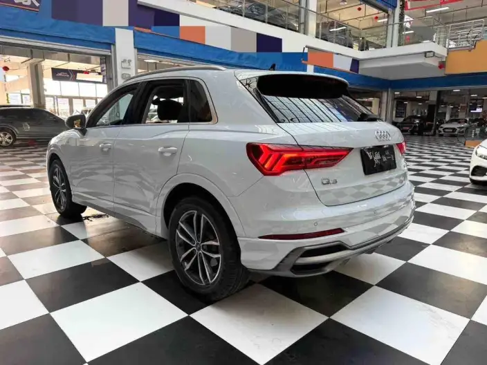 AUDI Q3 2022 Model 35 TFSI Enterprising Dynamic Model – фото 4