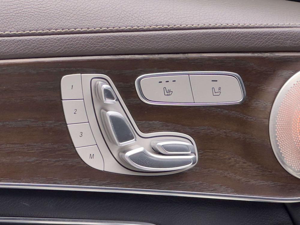 Mercedes-Benz GLC 2021 GLC 260 L 4MATIC Luxury – фото 8