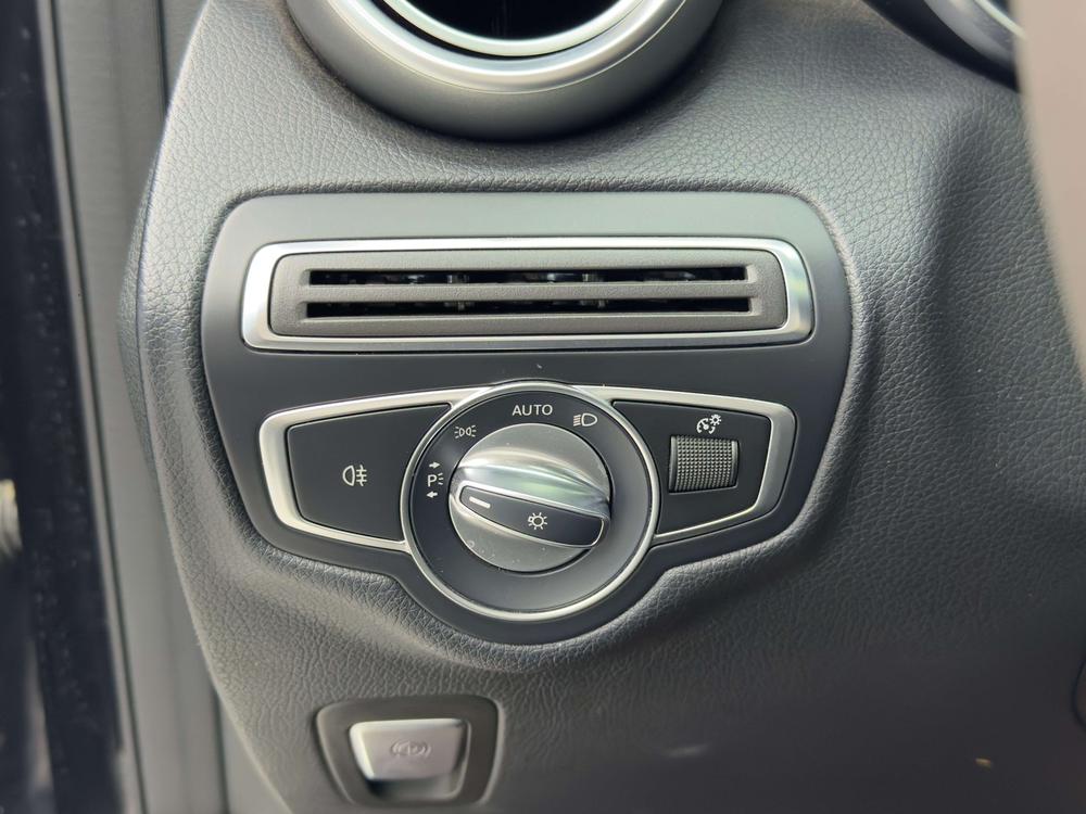 Mercedes-Benz GLC 2021 GLC 260 L 4MATIC Luxury – фото 14