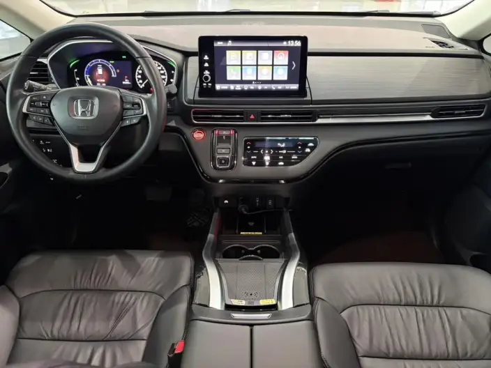 Honda Elysion 2022 Model 2.0L Hybrid Deluxe Edition – фото 7