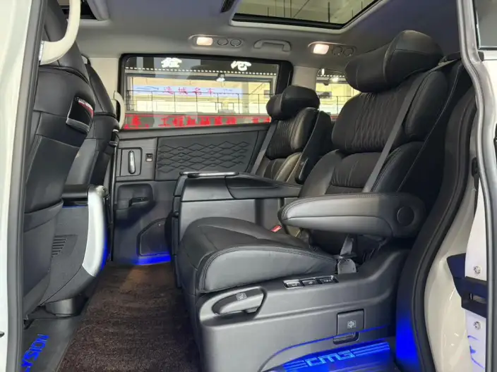 Honda Elysion 2022 Model 2.0L Hybrid Deluxe Edition – фото 9