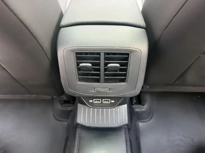 Volkswagen T-Roc 2022 Model 280TSI DSG 2WD Elite PLUS – фото 9