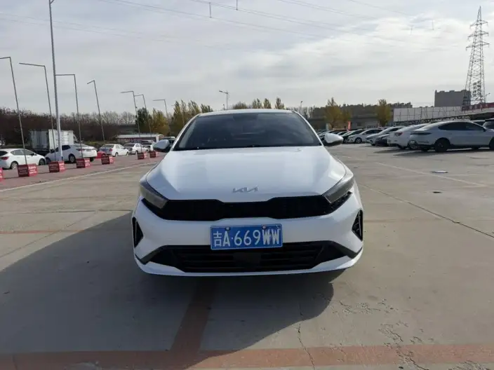 Kia K3 2023 Model 1.5L IVT Comfort Edition