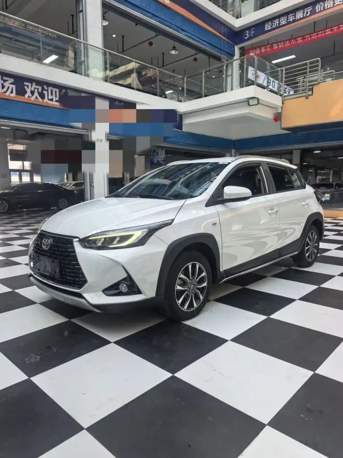 Toyota YARIS L Vios 2022 Model Zhixuan X 1.5L CVT Luxury PLUS Edition – фото 1