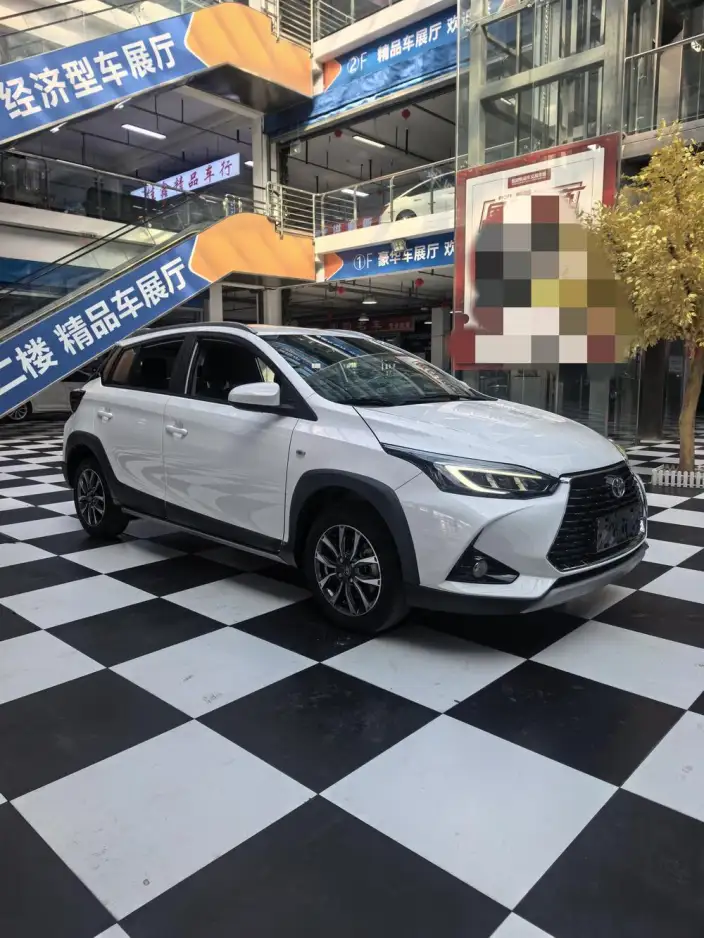 Toyota YARIS L Vios 2022 Model Zhixuan X 1.5L CVT Luxury PLUS Edition – фото 8
