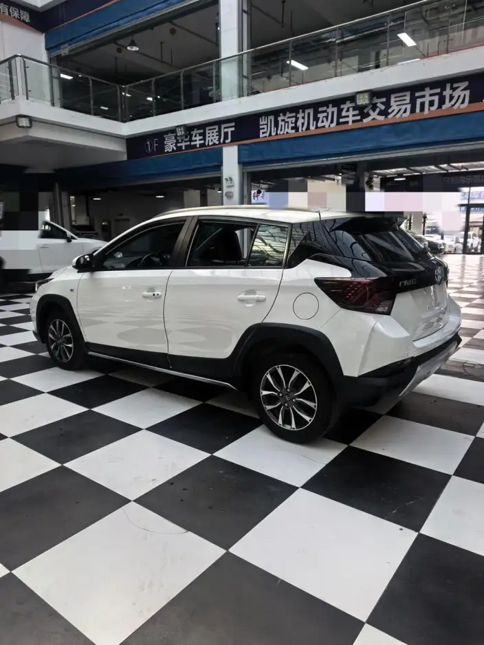 Toyota YARIS L Vios 2022 Model Zhixuan X 1.5L CVT Luxury PLUS Edition – фото 10