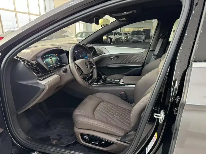 BYD Han EV 2024 Model Honor Edition 506KM Noble Model – фото 8