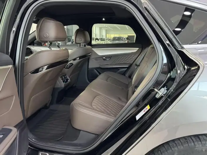 BYD Han EV 2024 Model Honor Edition 506KM Noble Model – фото 9