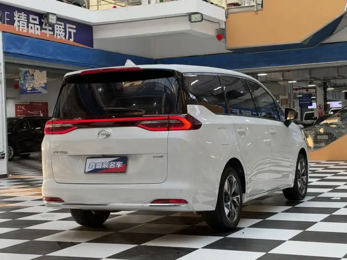 GAC Trumpchi M6 2021 Model 270T Automatic Exclusive Edition 7 seat – фото 7