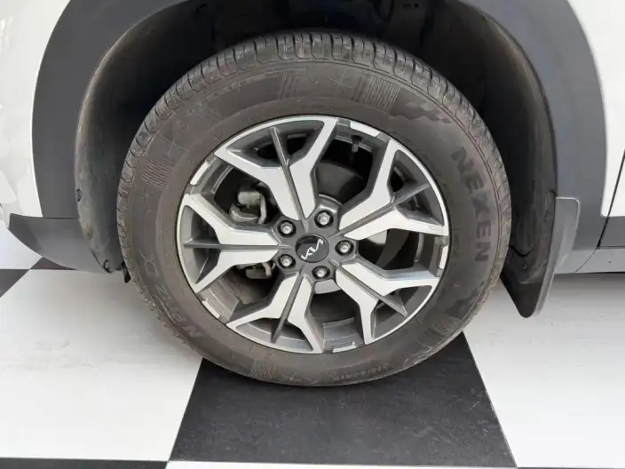 Kia Seltos 2021 Model 1.5L CVT Trend Edition – фото 10