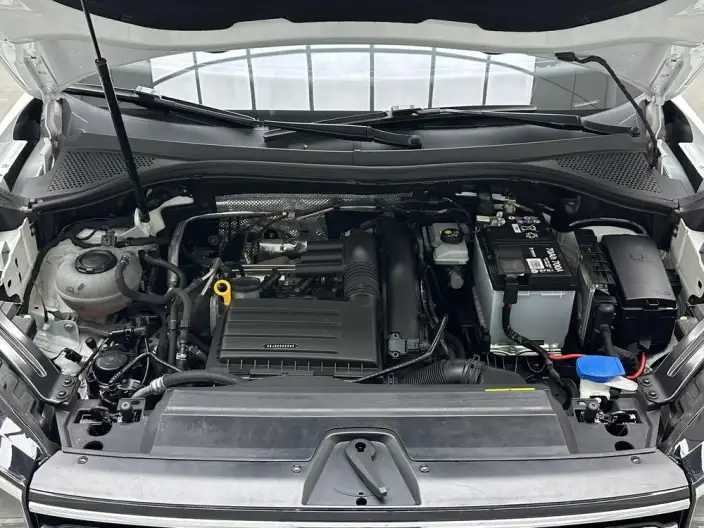 Volkswagen Tayron 2022 Model 280TSI 2WD Luxury Zhilian Edition – фото 7