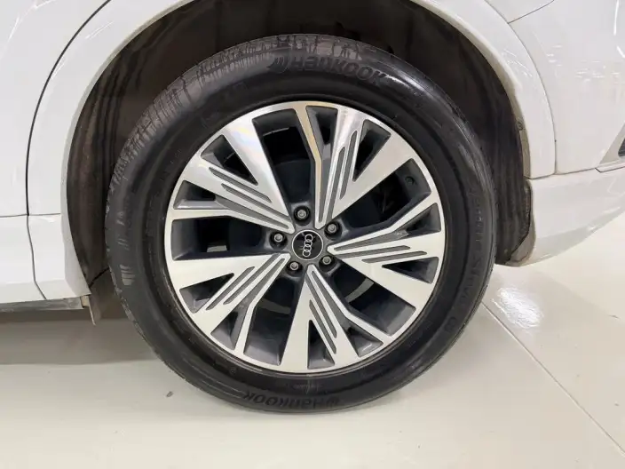 Audi Q4 e-tron 2023 Model 40 e-tron Chuangxing Edition – фото 9