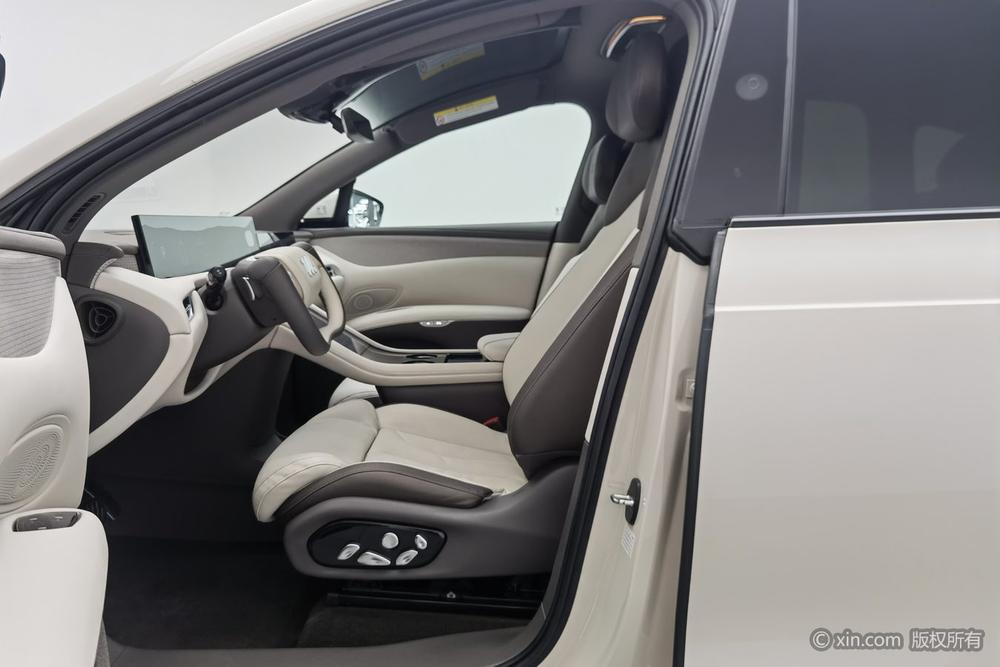 IM LS7 2023 Elite RWD – фото 18