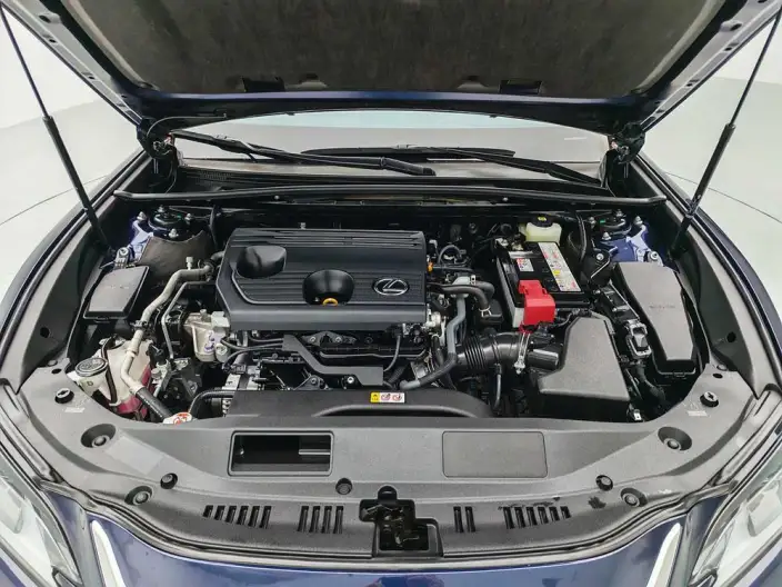 Lexus ES 2024 Model 200 Premium – фото 10