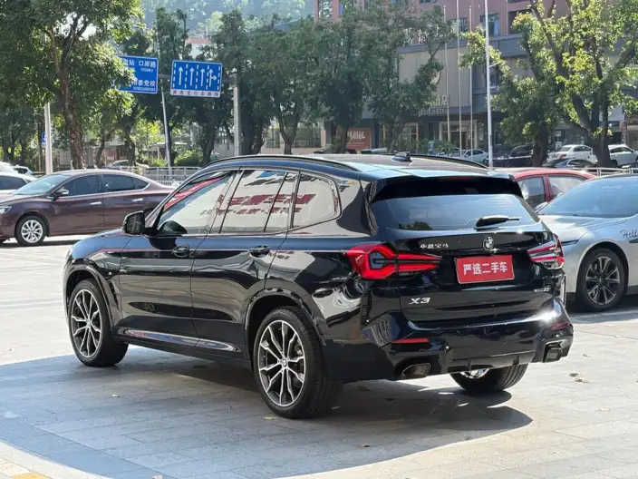 BMW X3 2023 Model xDrive30i Leading Model M Night Set – фото 4