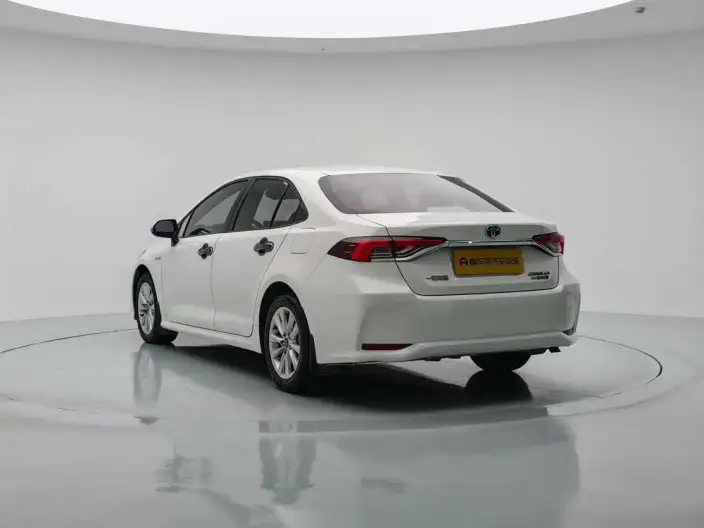 Toyota Corolla 2023 Model Intelligent Hybrid 1.8L E-CVT Elite Edition – фото 5