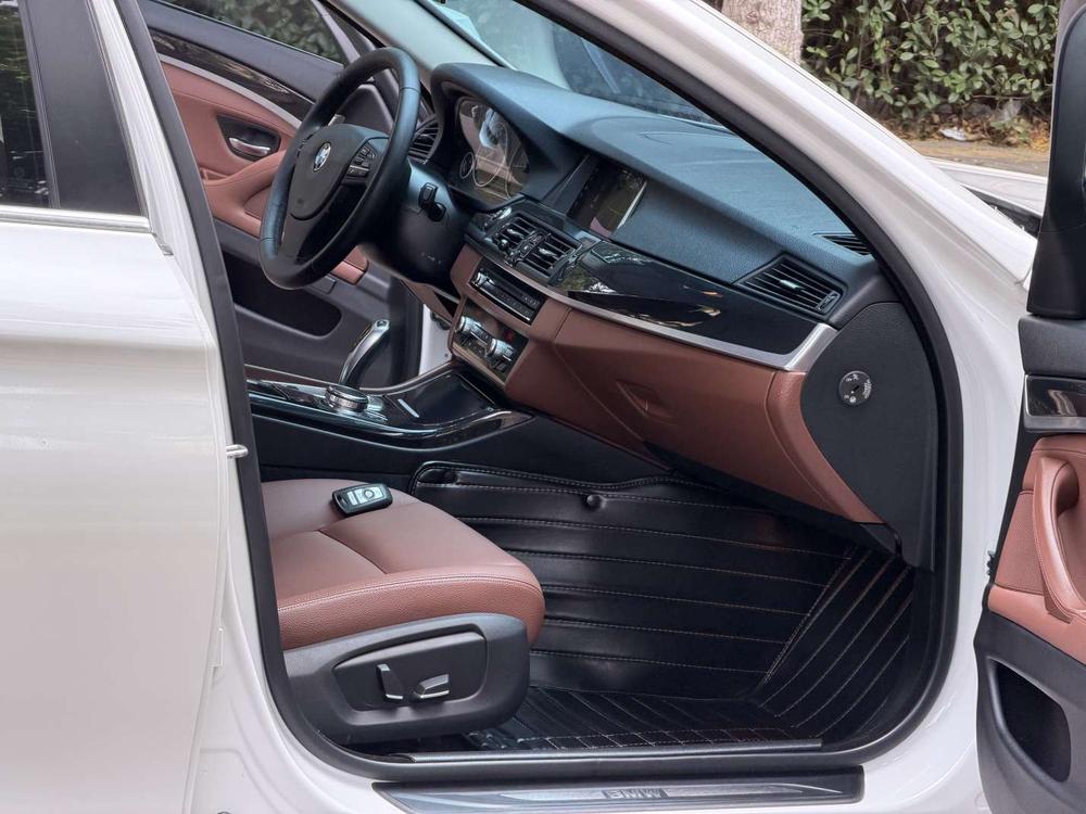 BMW 5 Series 2014 520Li Elegant – фото 6