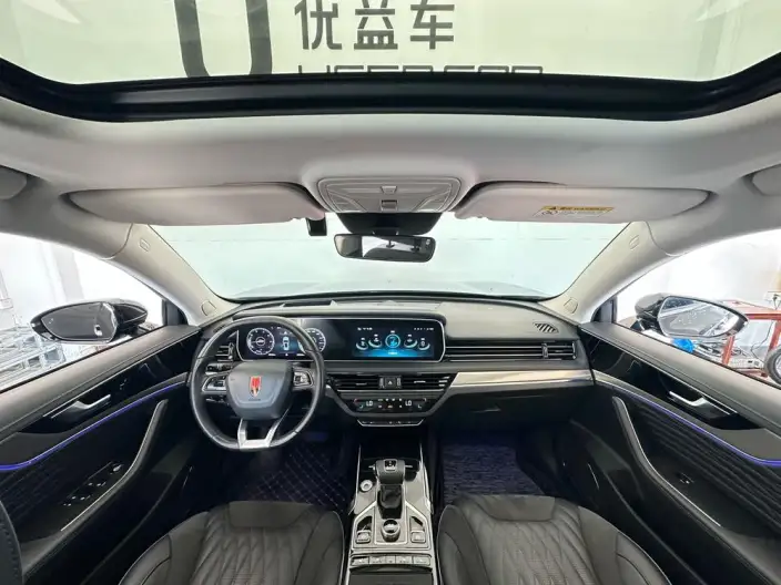Hongqi HS5 2022 Model Facelift 2.0T Smart Flag Enjoy 4WD Edition – фото 7