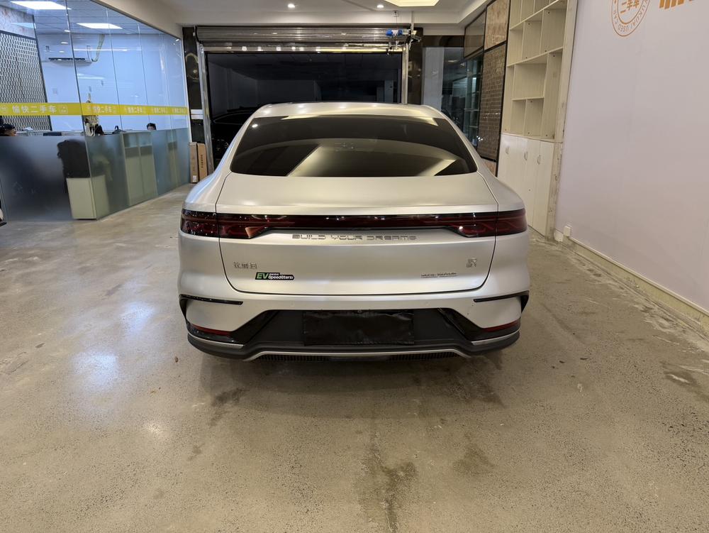 BYD Han EV 2022 Genesis Edition 610KM AWD Prestige – фото 6