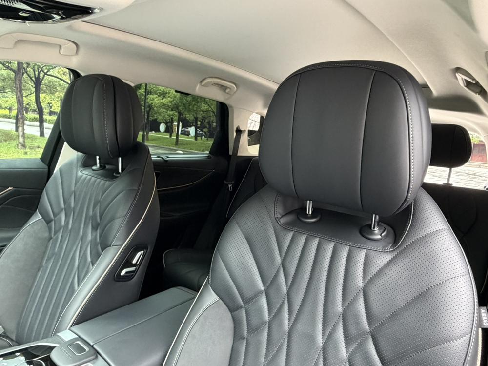 Chery Tiggo 9 Раздел 2023 2.0T DCT 2WD Premium Edition 5 seat – фото 26