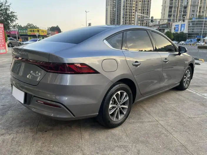 BYD Qin PLUS DM 2024 Model Honor Edition DM-i 55KM Leading Model – фото 6