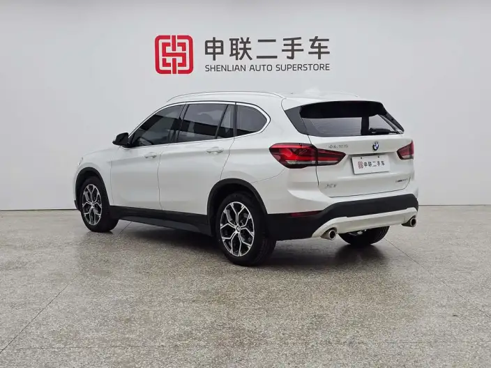BMW X1 2022 Model sDrive25Li Leading Model – фото 4